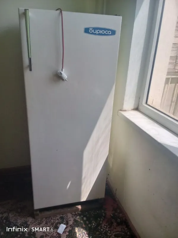 Холодилник БРЮСА