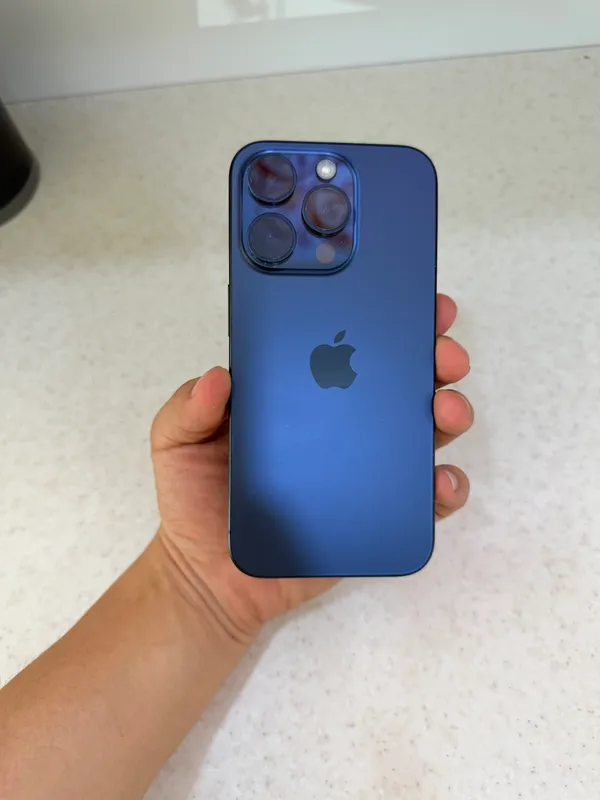 Iphone 15 pro — фото 4