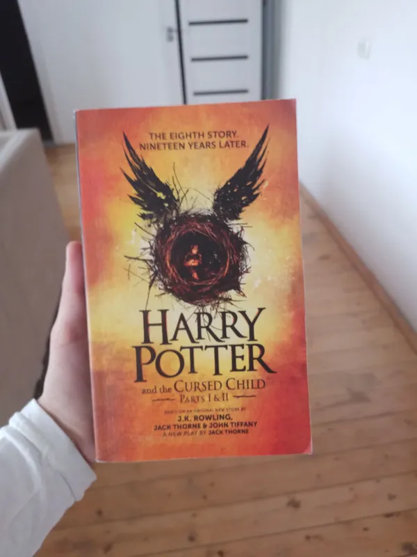 Книга Harry Potter 1
