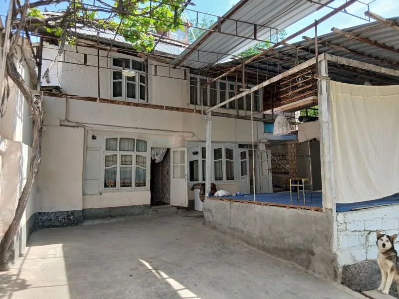 Peradayotsa uy sirochna sotiladi kilsagiz kurib gapllashamiz