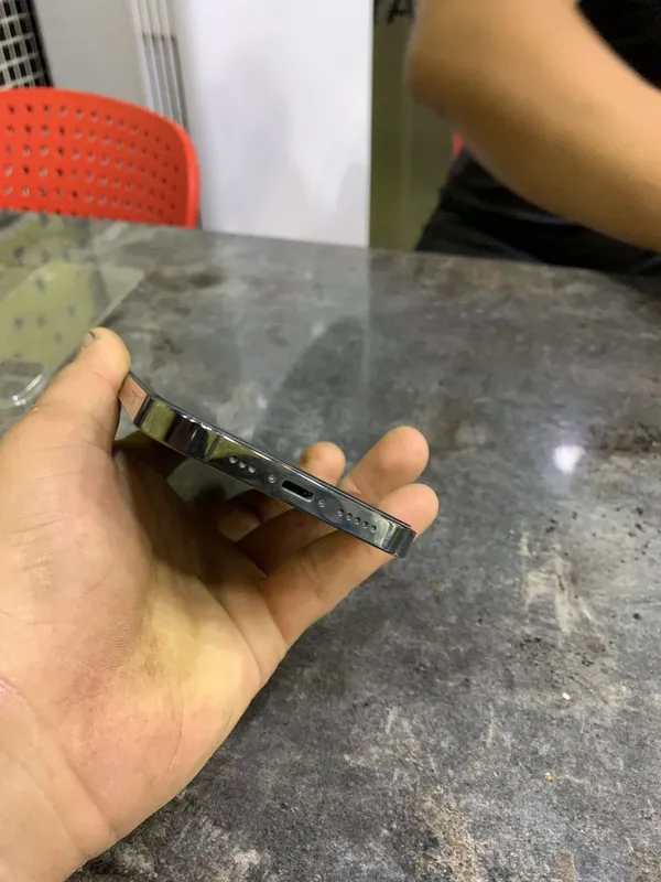 Iphone 12 pro kar dak 128 6 Iphone 12 pro kar dak 128 6