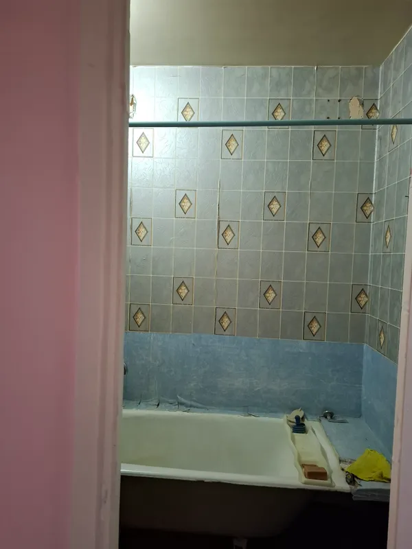 Sotiladi, o‘ziniki, 2 xonali kvartira. M. QoraSuv 6 8