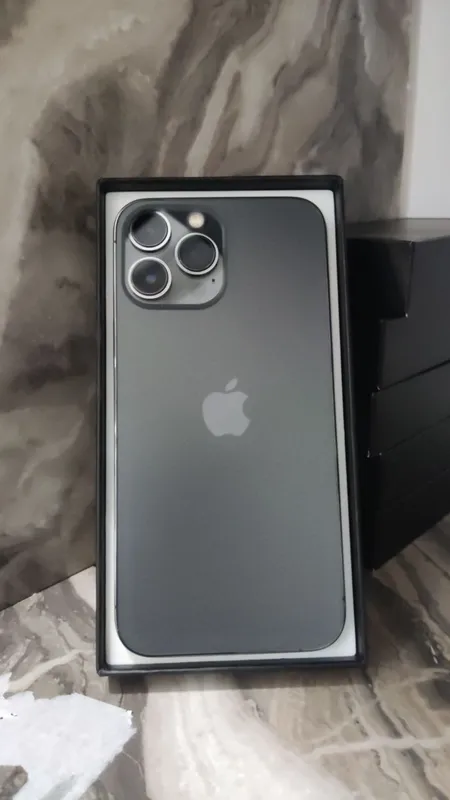 iPhone 13 pro max 128gb 1