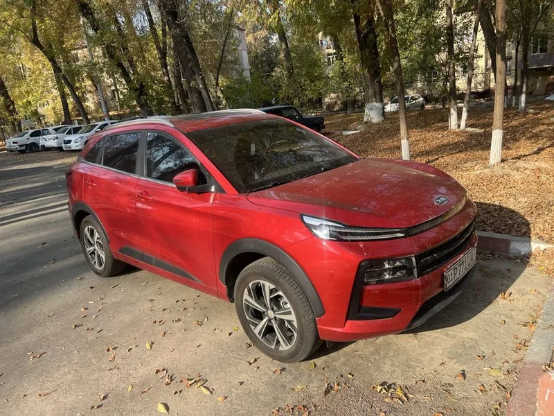 Jac JS6 krasover