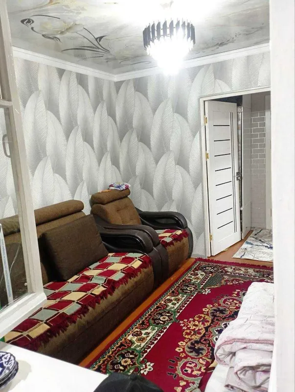 Navoiy shahar Yujniy tarafdan 2 xonali kvartira sotiladi — фото 3