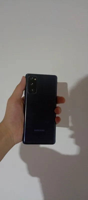 Samsung S 20 FE 5G — фото 2