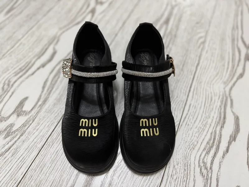 Tufli 4
