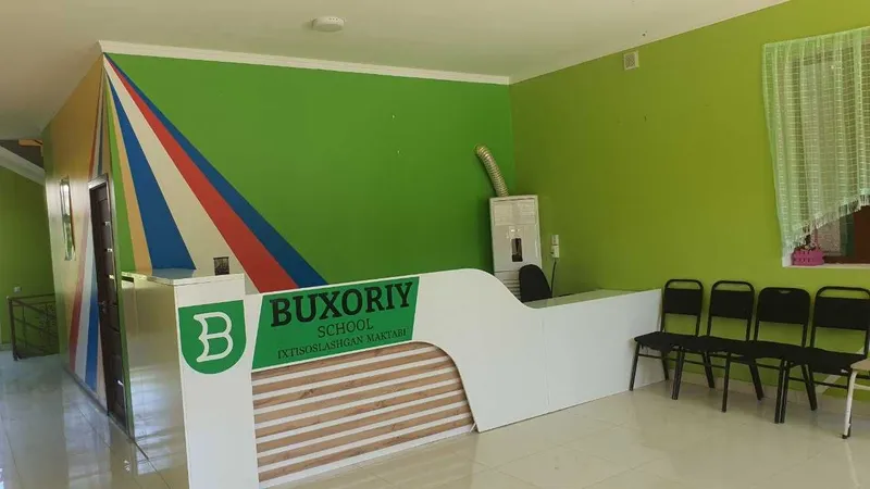 Shahar markazida biznes uchun Eski Asaka bank 2 Shahar markazida biznes uchun Eski Asaka bank 2