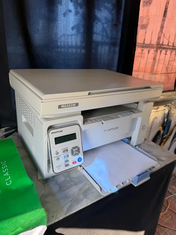 Printer sotiladi srochno 3 Printer sotiladi srochno 3