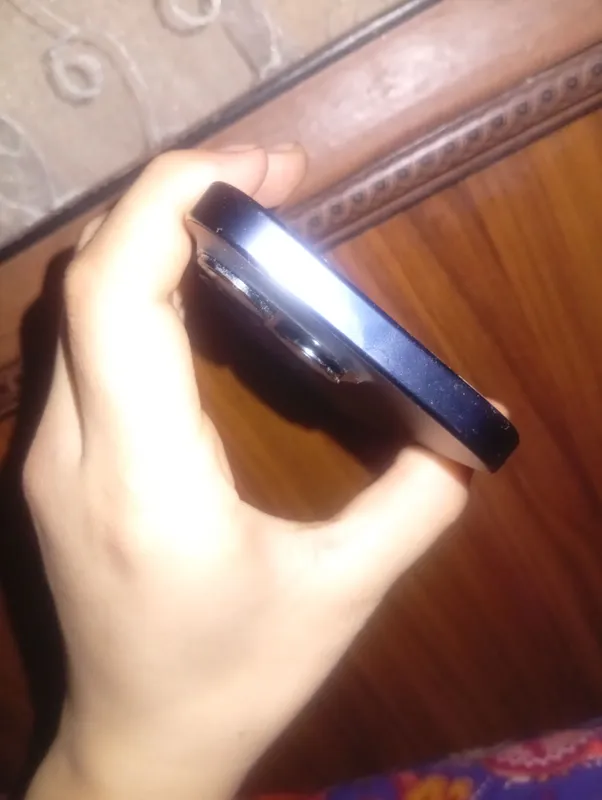 iPhone Pro 15 4