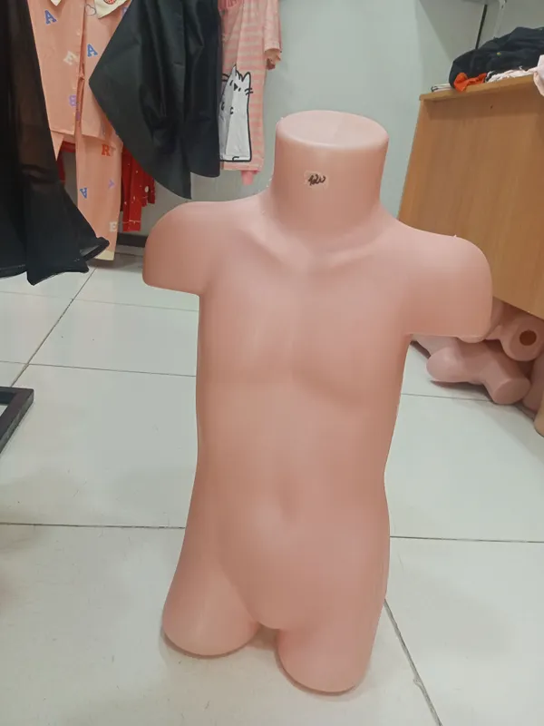 maniken sotiladi ideal 10ta maniken sotiladi ideal 10ta