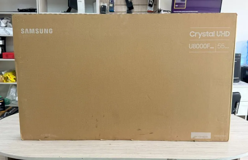 Samsung Crystal UHD U8000F 55" sotaman 3