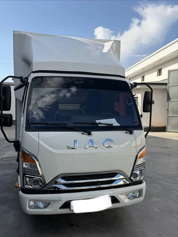 Грузовой автомобиль JAC HFC 1 Грузовой автомобиль JAC HFC 1