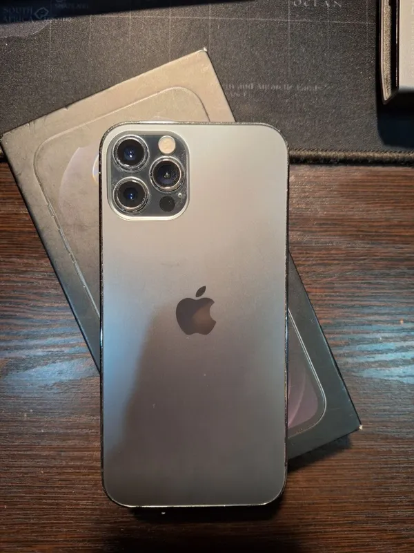iPhone 12 Pro 1