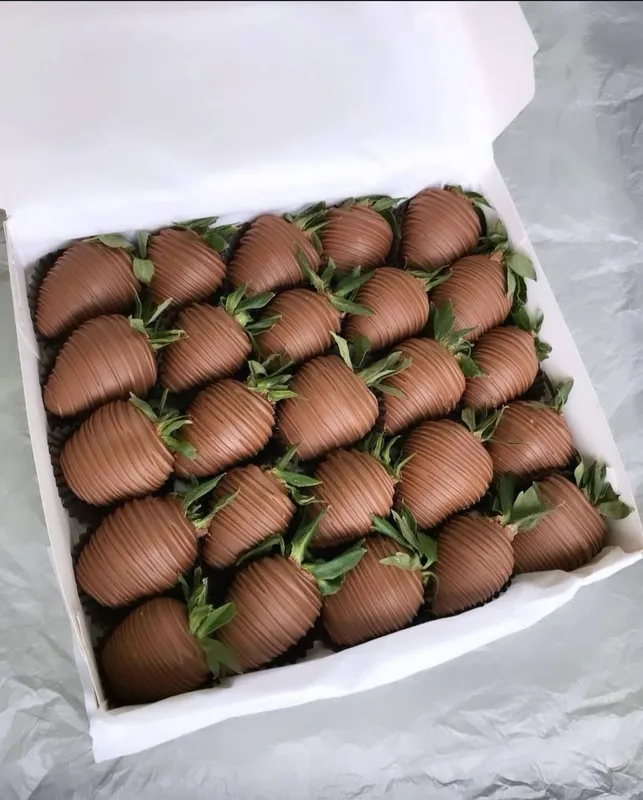 Клубника в шоколаде и голубика 1 Клубника в шоколаде и голубика 1