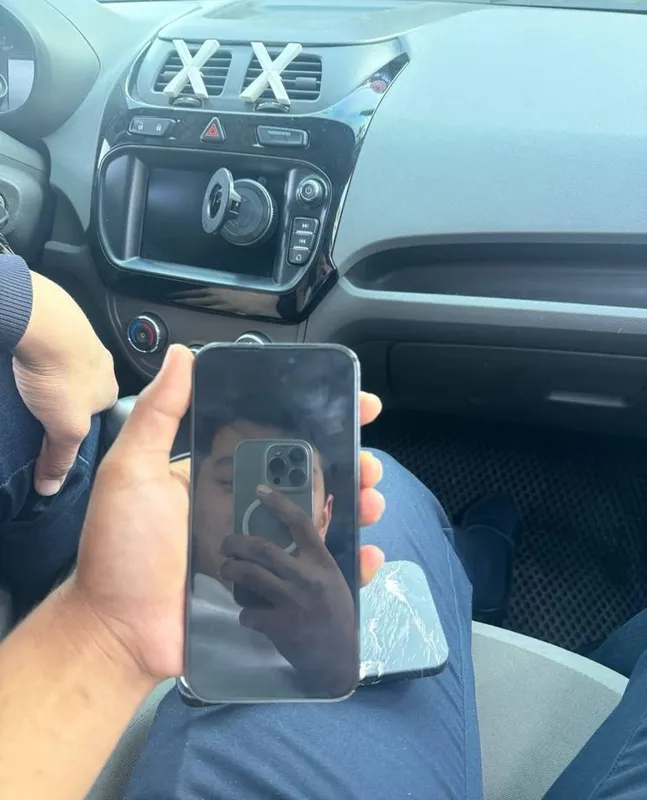 Iphone 14 pro max 2