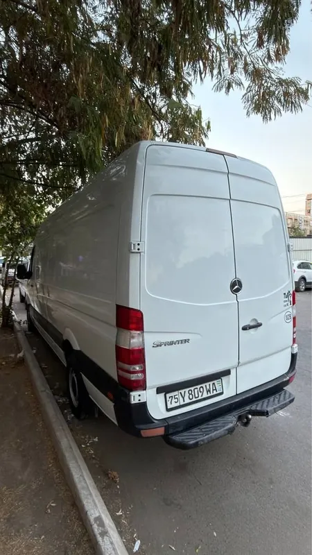 Mercedes Sprinter sotiladi 3 Mercedes Sprinter sotiladi 3