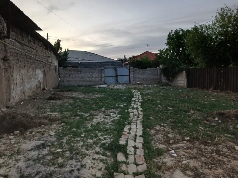 Uy sotiladi qibray nurabod mahallasida — фото 1