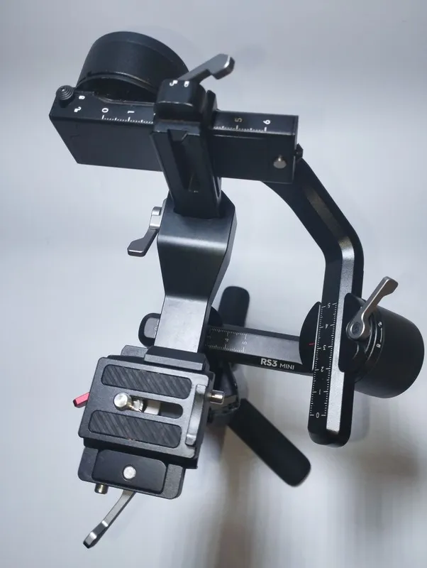 DJI RONIN RS3 Mini, zoʻr holatda yangidek — фото 3