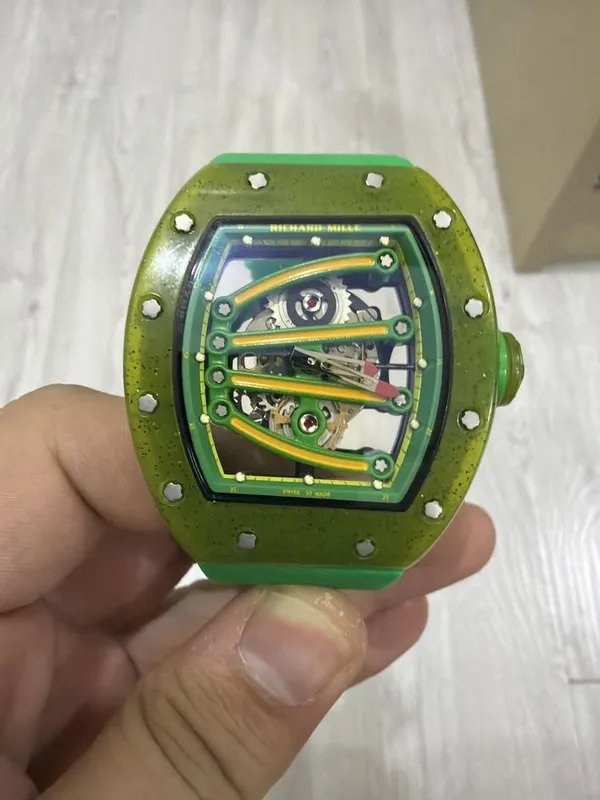 Продам часы richard mill состояния отличная купил часы уз