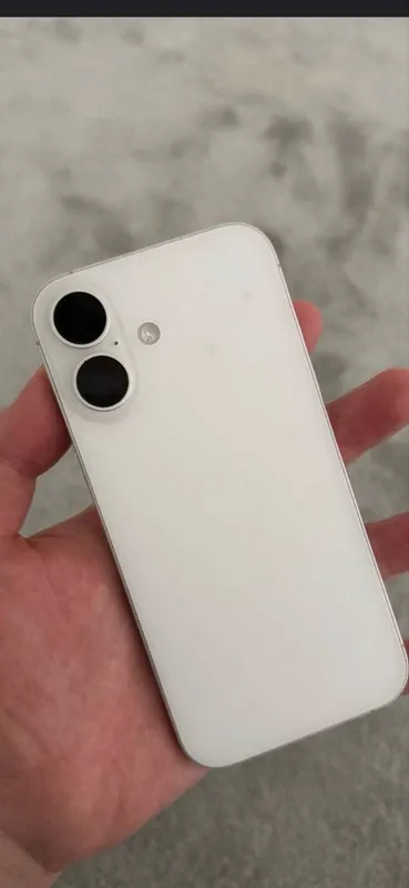 Iphone 16 128 gb holati alo darajada Iphone 16 128 gb holati alo darajada