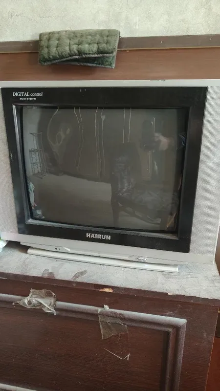 3ta televizor va 1ta vitechka 1 3ta televizor va 1ta vitechka 1