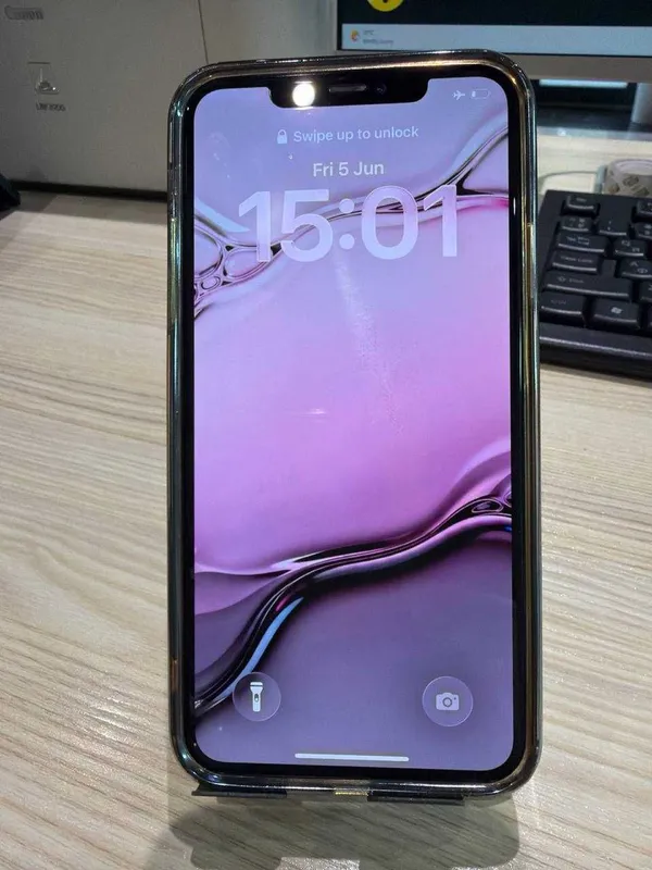 IPhone 11 Pro Max 65 ГБ. Без ремонтов, Face ID работает