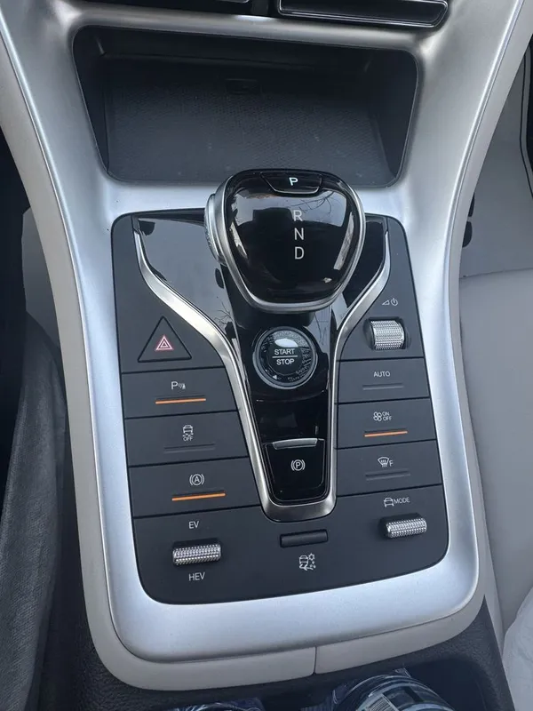 BYD SONG PRO (600km yurgan) (2-pozitsiya: 71km tukda yiradigani) 2 BYD SONG PRO (600km yurgan) (2-pozitsiya: 71km tukda yiradigani) 2