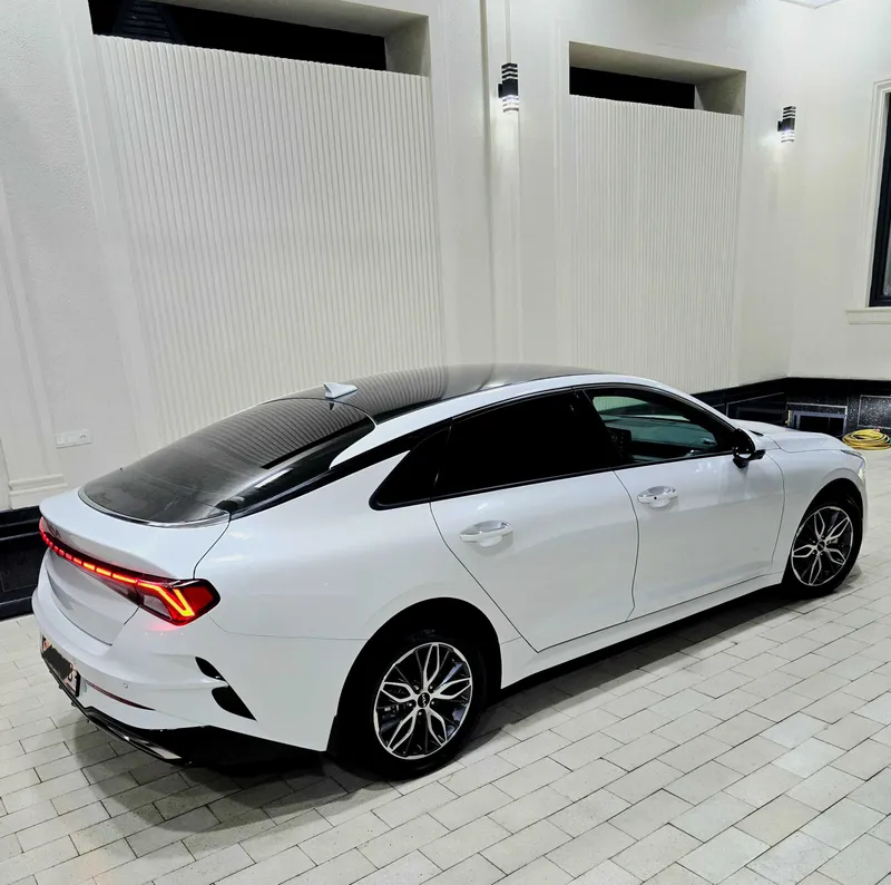 Kia K5 GT Prestige — фото 3