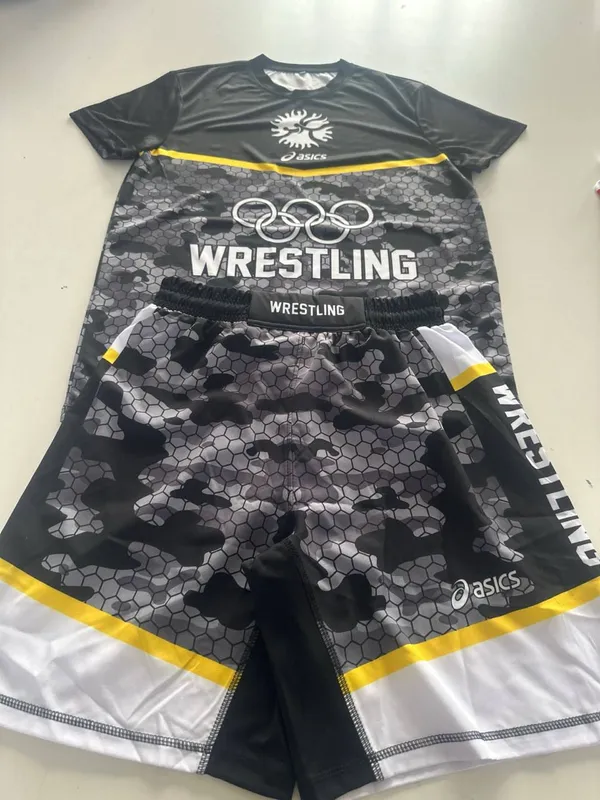 MMA.UFS.sport formalari mashgʻulotlar uchun 4 MMA.UFS.sport formalari mashgʻulotlar uchun 4