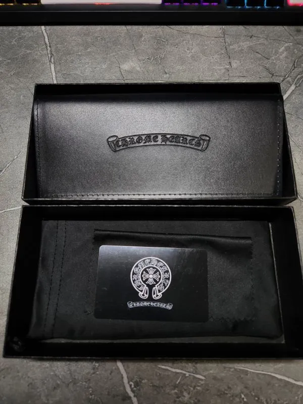 Chrome Hearts очки с кейсом — фото 1