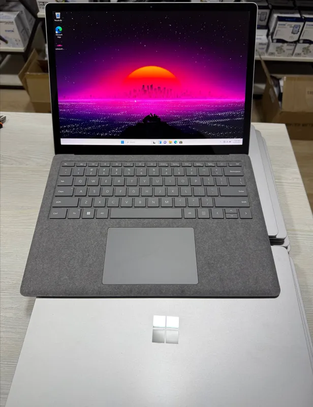 Surface Laptop-5 Silver Core I7-1265U/16GB/256GB 1 Surface Laptop-5 Silver Core I7-1265U/16GB/256GB 1