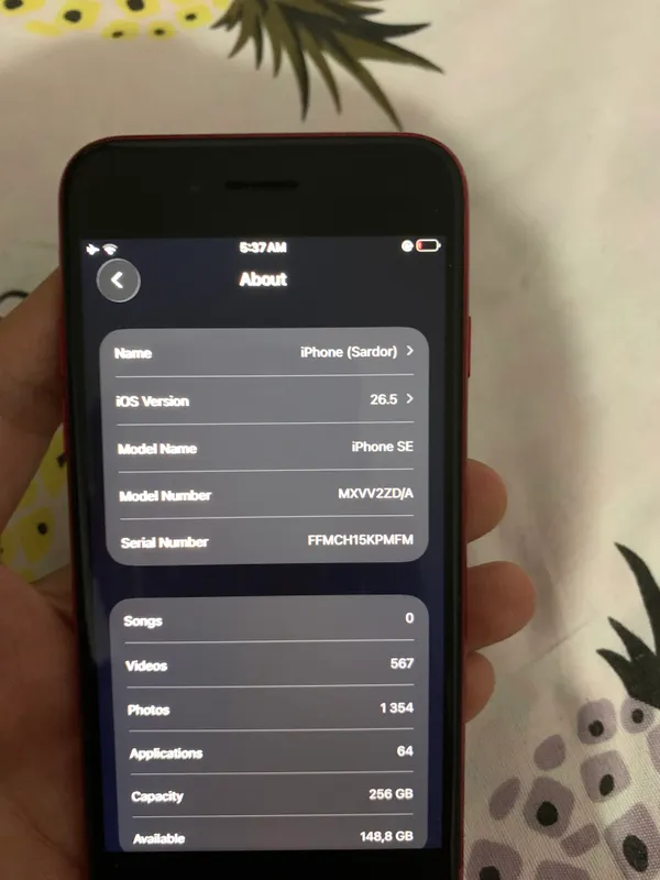 iPhone SE 2020 3 iPhone SE 2020 3