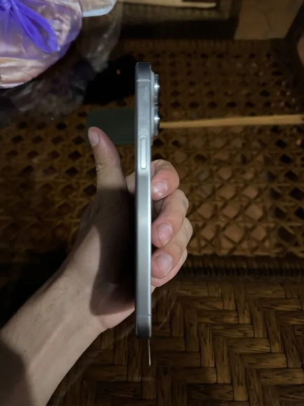 iPhone 15 pro Max 3