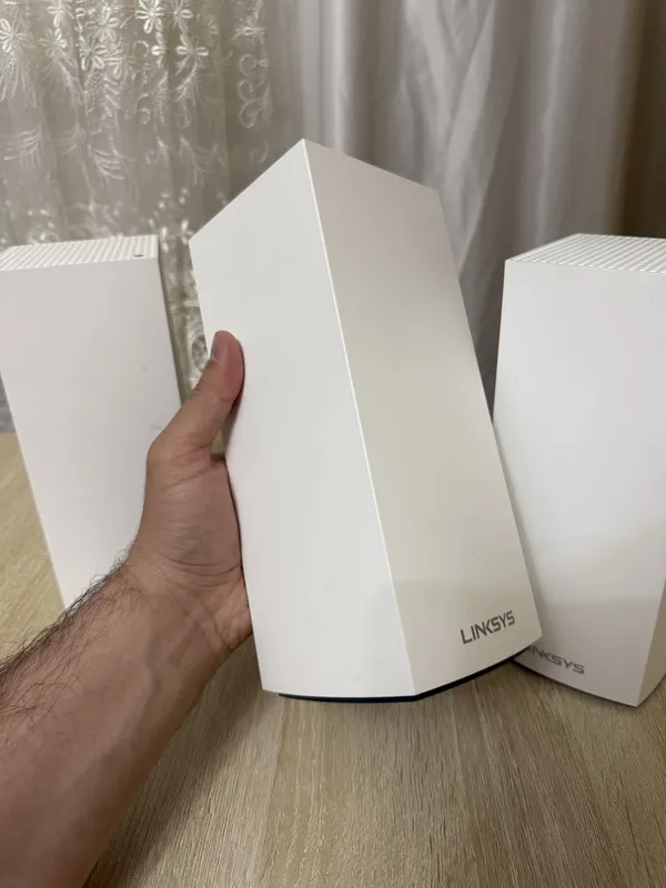 Linksys Velop MX4200 WiFi 6 2 Linksys Velop MX4200 WiFi 6 2