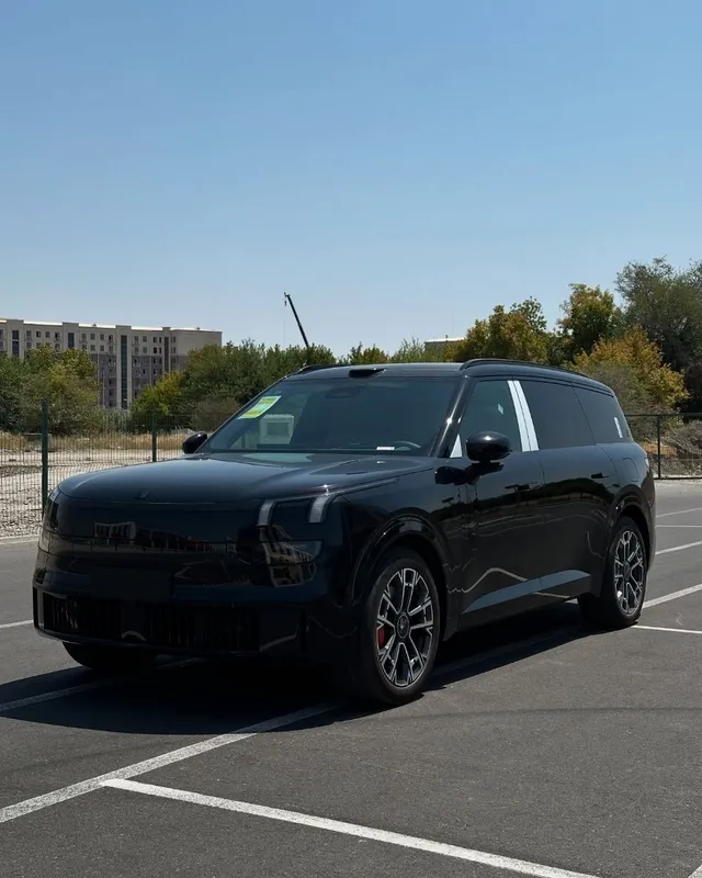 Lynk-Co 900 Hybrid 1350 km Li9 ni QOTILI. Zeekr zavodidan chiqadi.
