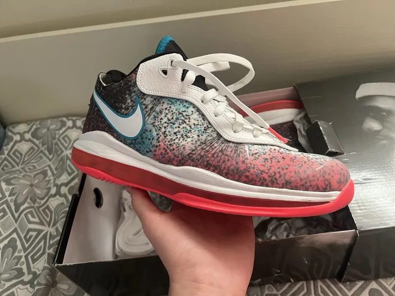 Nike Lebron 8 v2 low баскетбольные кроссовки — фото 1