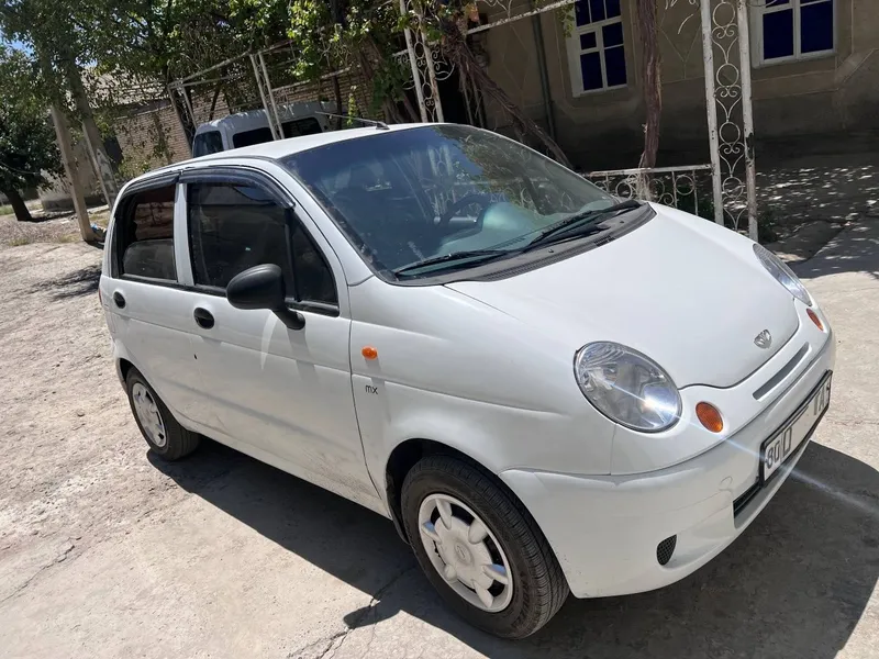Matiz uchtalik sotiladi 1