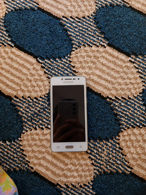 Samsung galaxy ji 2 prime 4 Samsung galaxy ji 2 prime 4