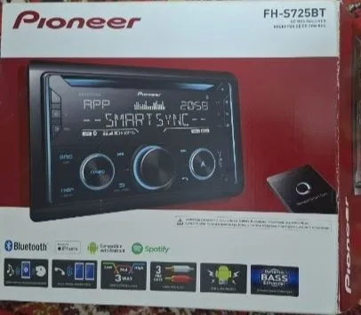 Pioneer 725 avtomagnitola