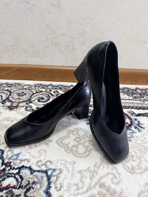 Продам черные женские туфли 3 Продам черные женские туфли 3