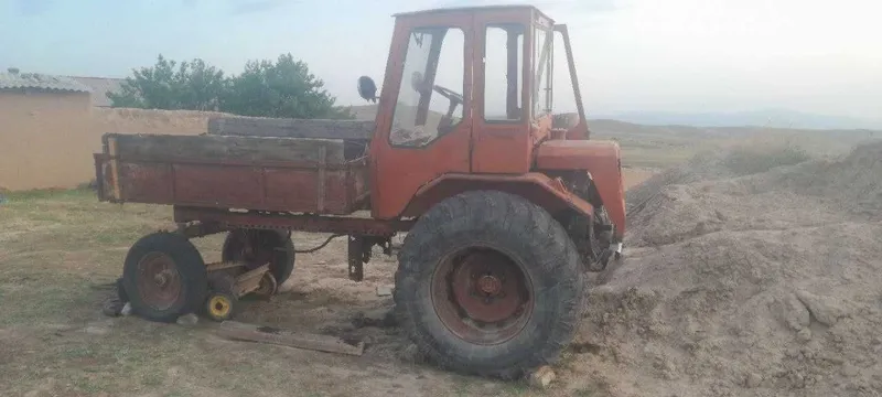 Traktor T16 naxadu 2 Traktor T16 naxadu 2