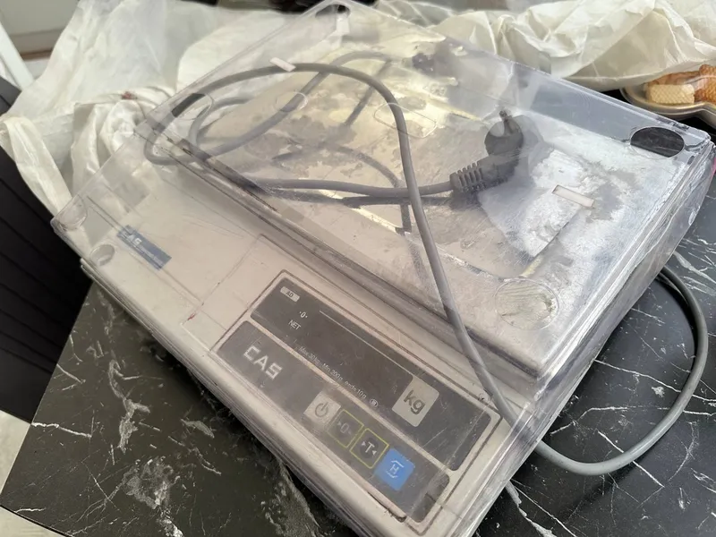 Elektron tarozi 3 Elektron tarozi 3