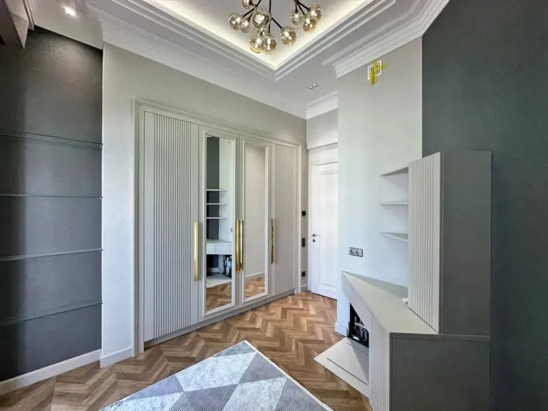 Сдается квартира  Жк Казахстан 3/5/10 125м2 — фото 2