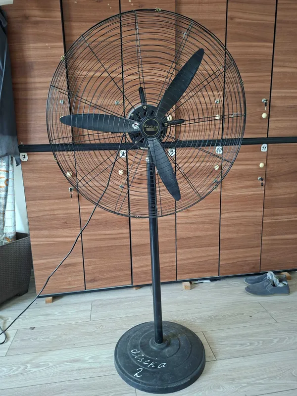 Ventilyator 650/750mm 4 Ventilyator 650/750mm 4