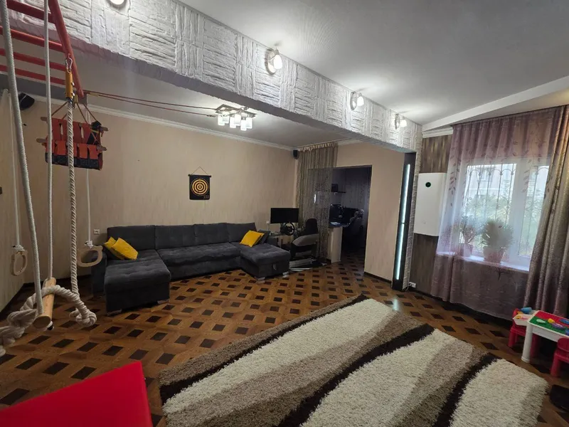 4 xonali kvartira, 92 m2, Yunusobod 4