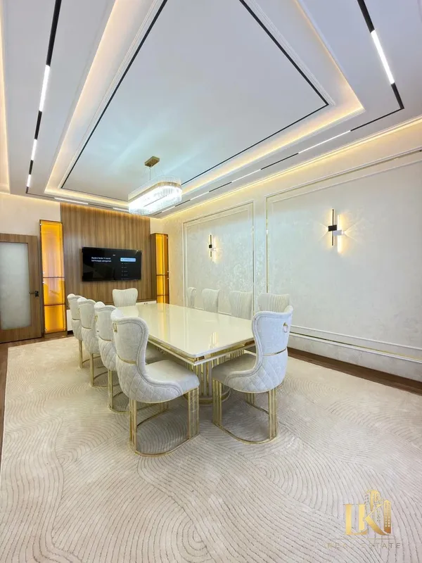 Продаётся 3-комнатная квартира в новостройке, 108 м² (Алмазарский район) 2