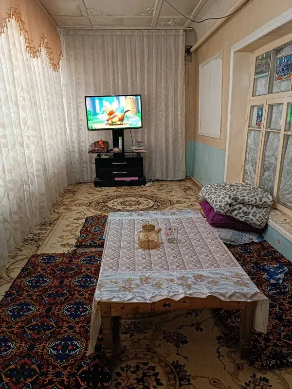 Срочно Продаю Дом На Янгиабаде Соток 2,4 В Дол Дороги СВОЯ — фото 4