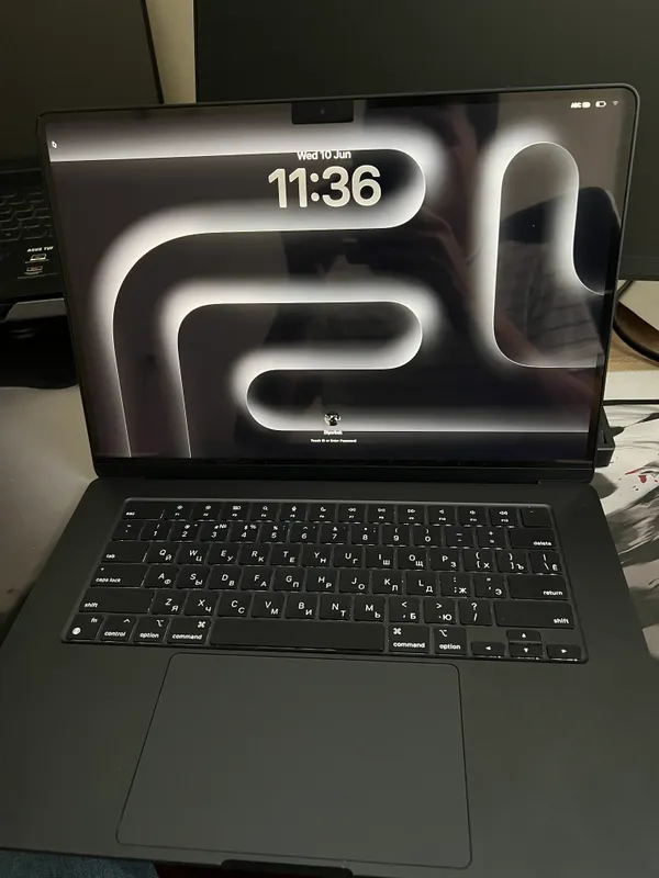 Macbook air M2 — фото 1
