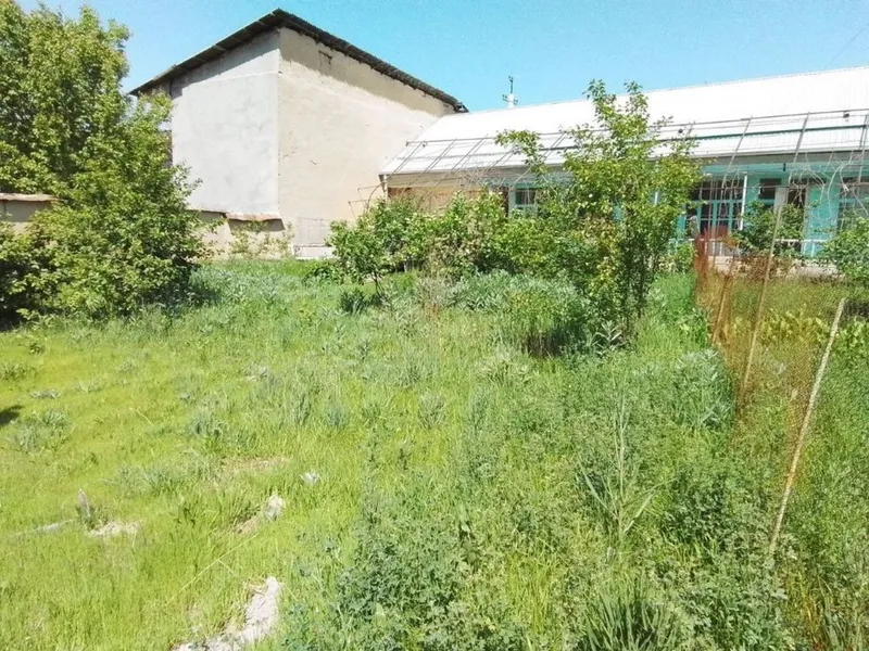 Продаётся зем участок с домом 5,50 соток Кибрай, мустакиллик МФЙ. — фото 1
